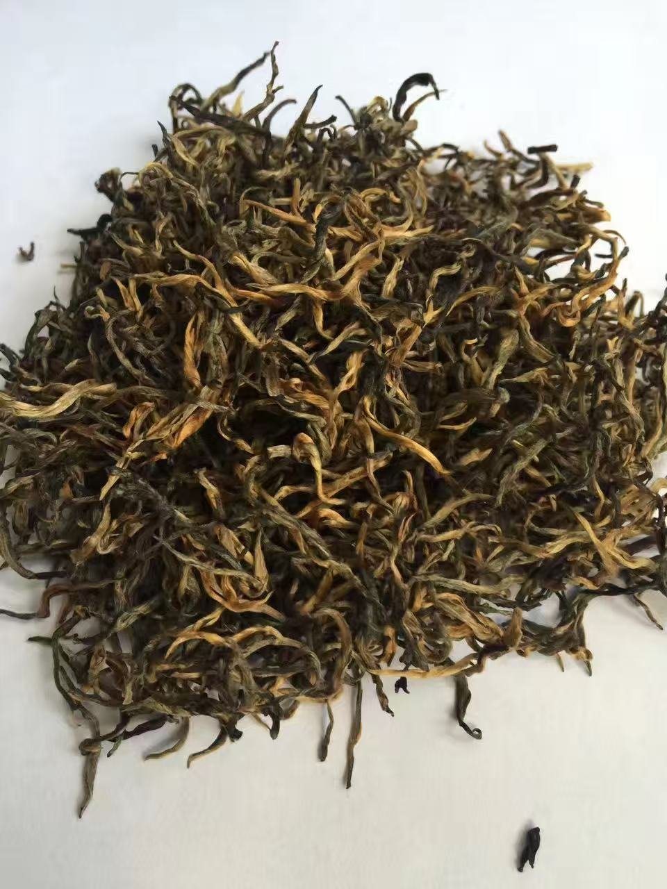 古树红茶·金毫干茶实拍
